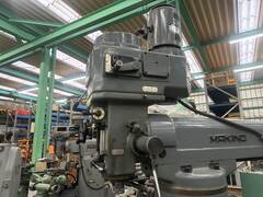 牧野フライス製作所 立フライス盤（ラム型） KVP-55