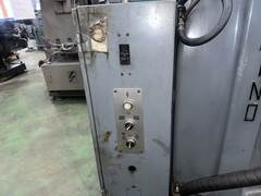 牧野フライス製作所 立フライス盤（ラム型） KVP-55