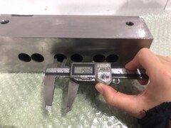 クランプ治具