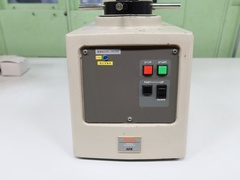 明石製作所 ロックウェル硬さ試験機 ARK-F2000