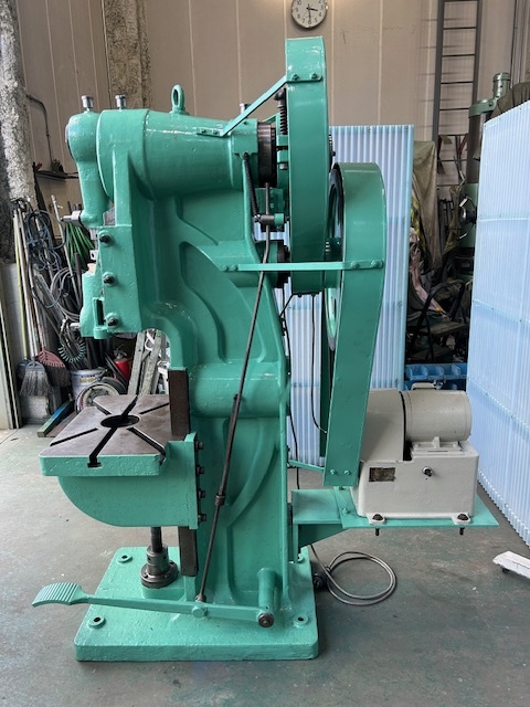 西尾 ホーニングプレス 