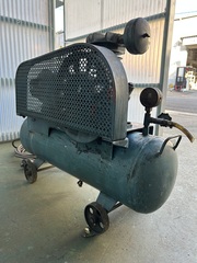 大阪空気 コンプレッサー AF-05