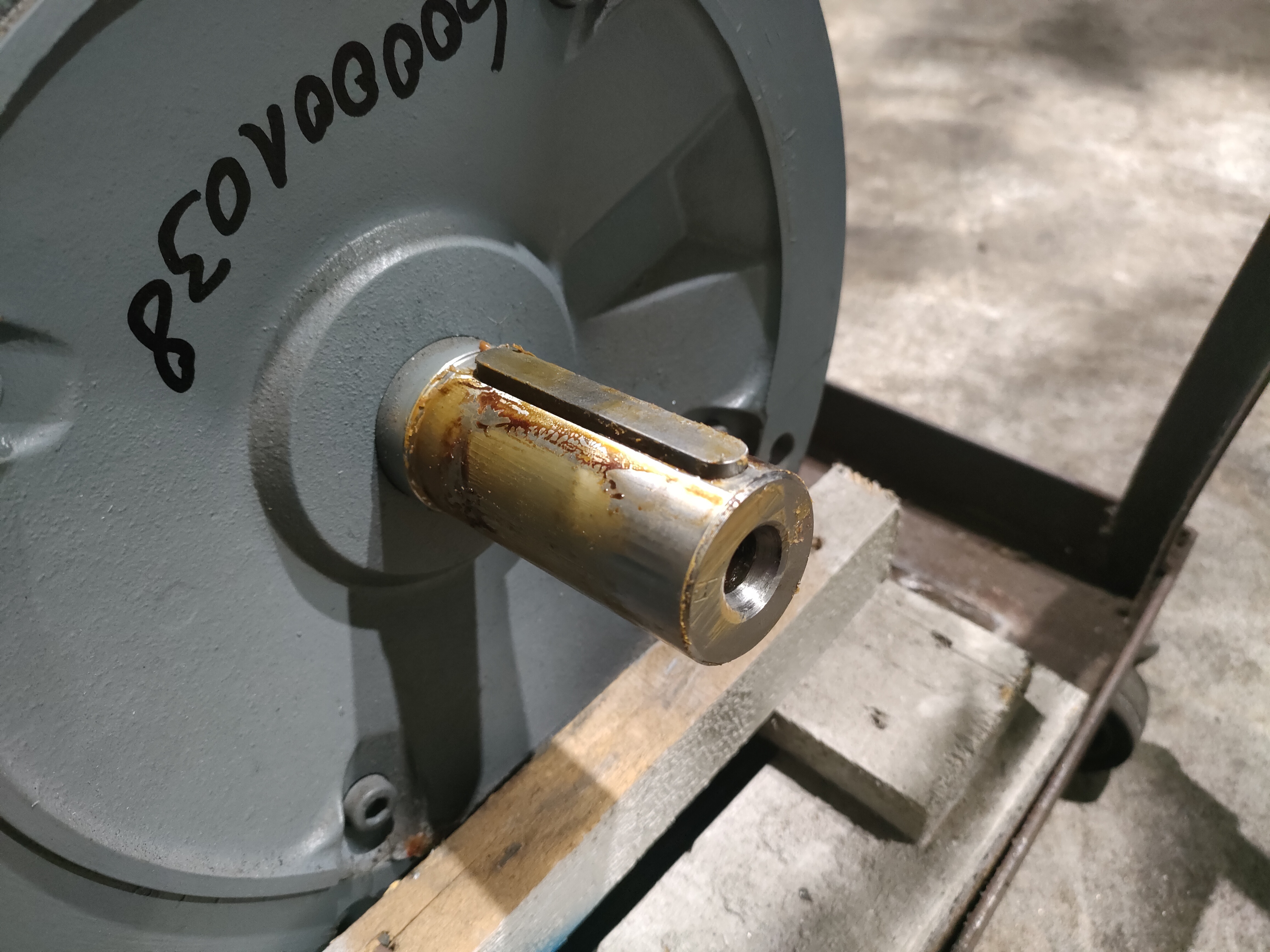 VEM mortors GmgH  IECモーター K21R 132S 4