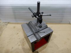 不明 V溝付桝形ブロック 200x200xH200mm