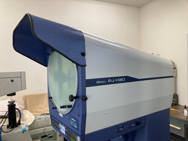 MITUTOYO｜ミツトヨ 投影機 PJ-H30A1010B