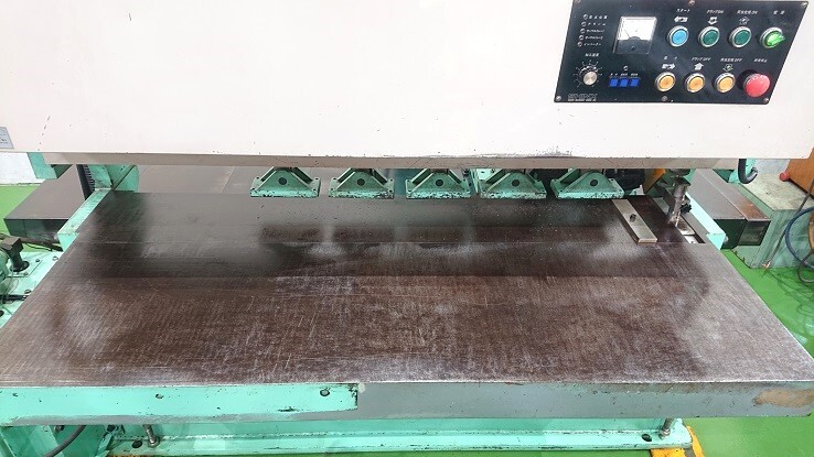 シンクス 平板開先加工機 VX-1000