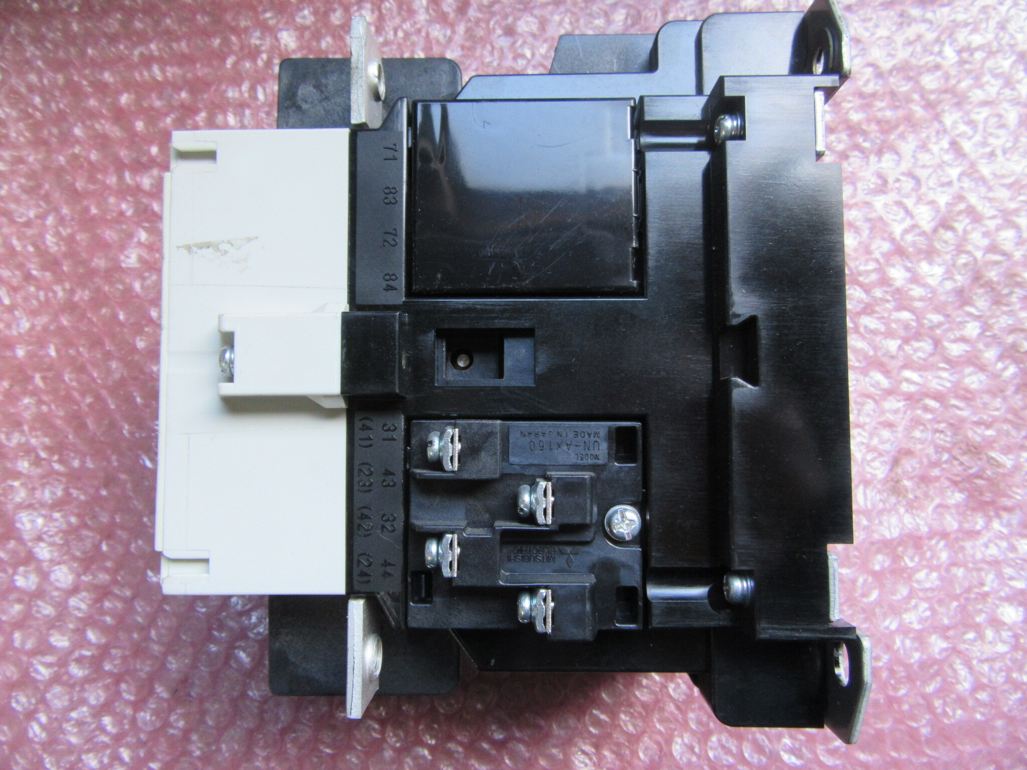三菱/MITSUBISHI 電磁接触器 S-N150