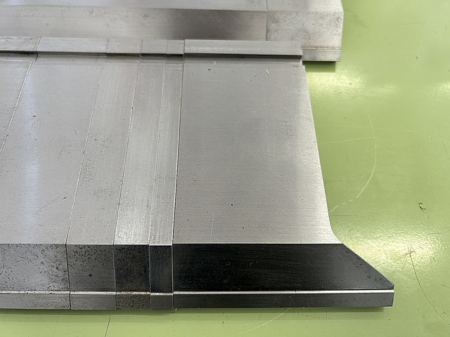 相澤鐵工所 金型 133