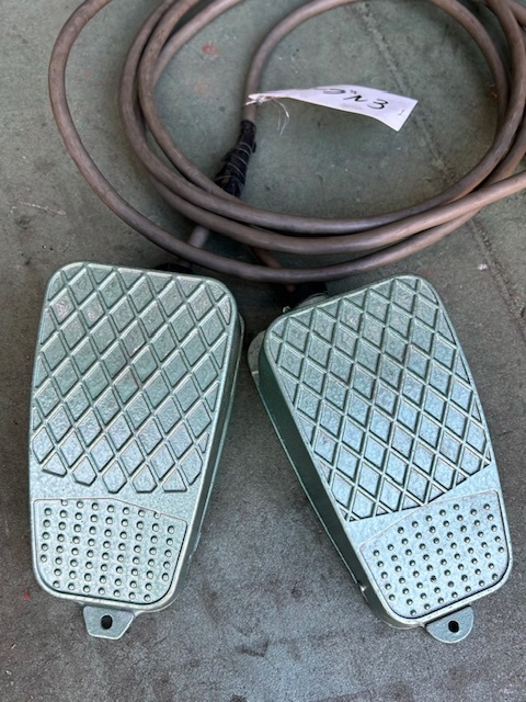 河原 テーブルリフター K2012