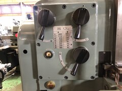 新潟 万能フライス 3UM