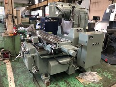 新潟 万能フライス 3UM
