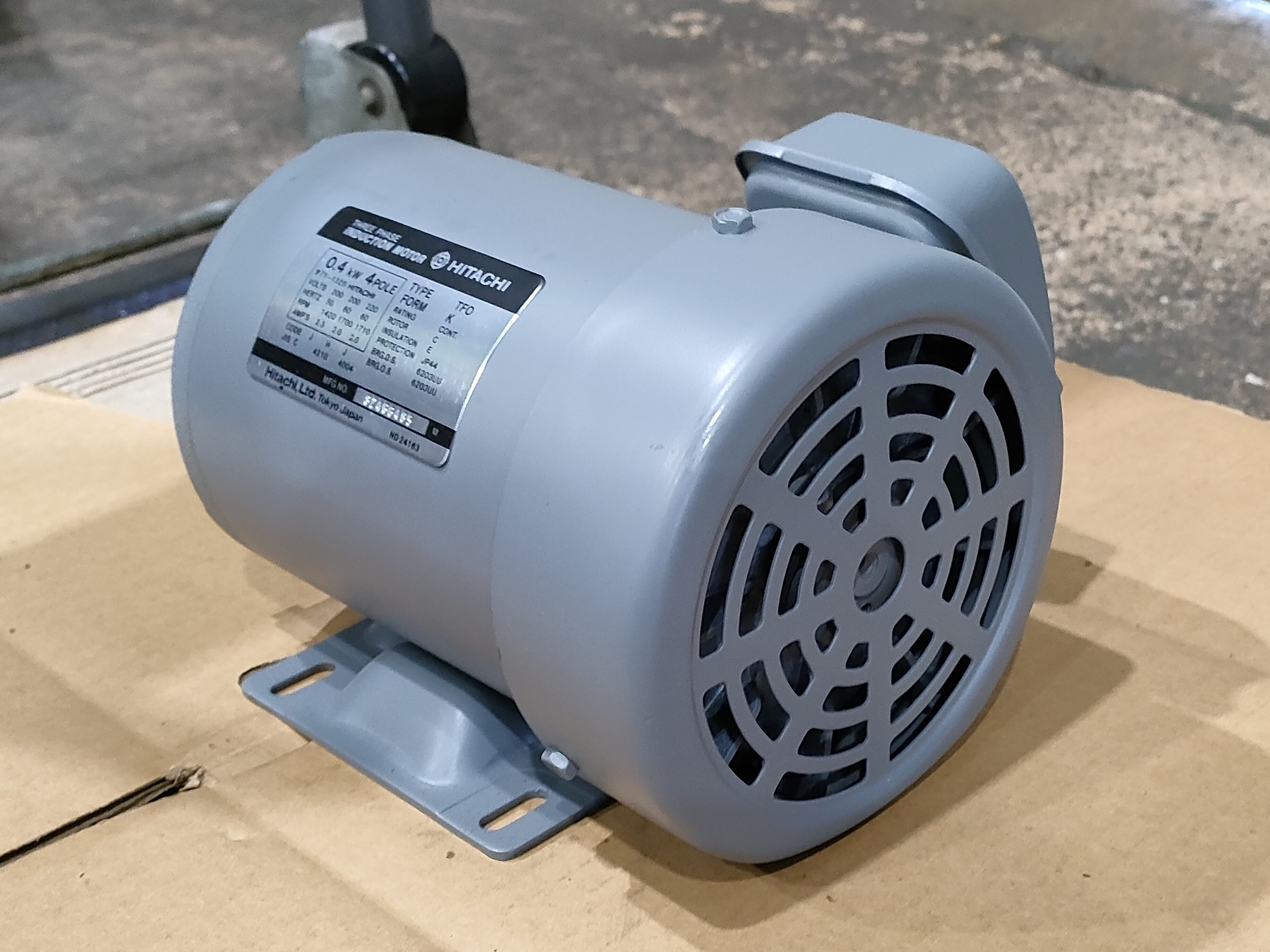 日立産機システム 0.4kwインダクションモーター TFO-K