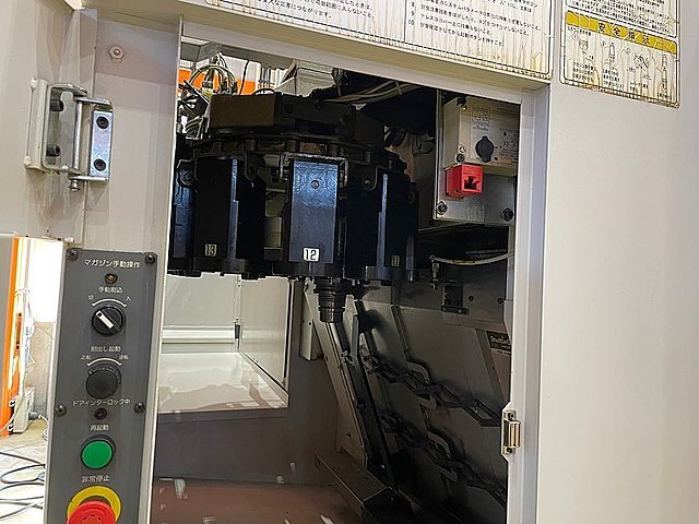 オークマ 立型マシニングセンター MB-66VB