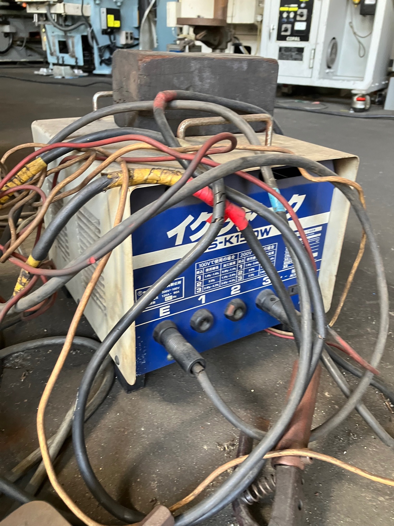 イクラ アーク溶接機 IS-K150W