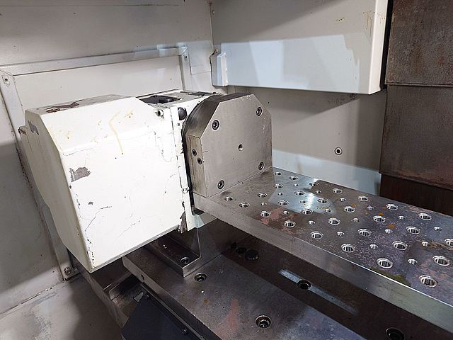 ヤマザキマザック 立型マシニングセンター VCN-410A
