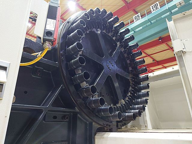 ヤマザキマザック 立型マシニングセンター VCN-410A