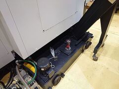 ヤマザキマザック 立型マシニングセンター VCN-410A