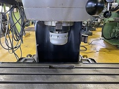 山崎技研 ベット型フライス YZ-8C