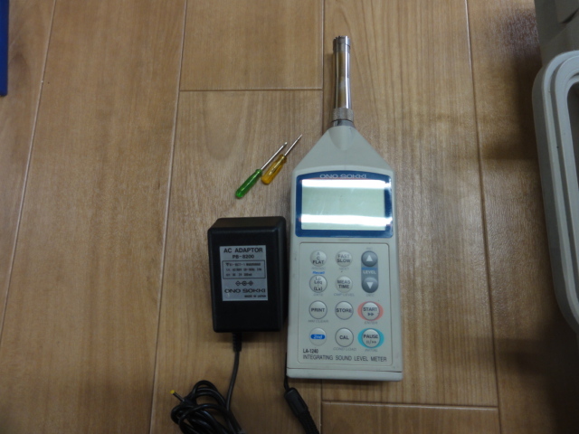 小野測器 精密騒音計 LA-1240