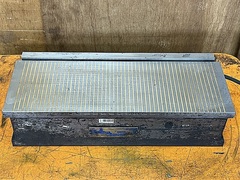 電磁チャック
