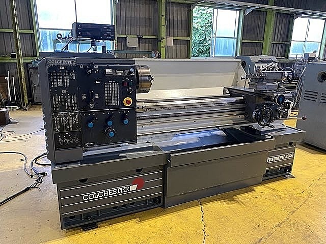 COLCHESTER 汎用旋盤 TRIUMP2500