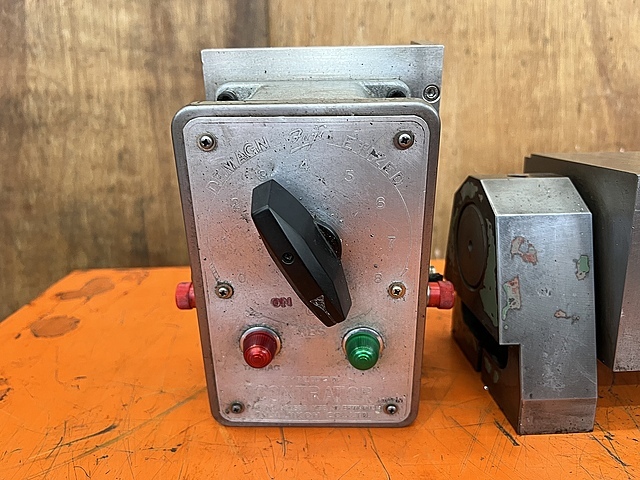 カネテック 可傾形電磁チャック KEZ-1225ⅡM