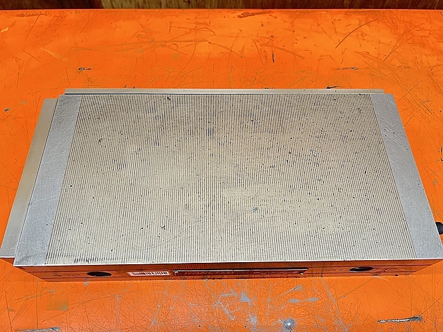 カネテック 永磁チャック RMWH-2F1530A