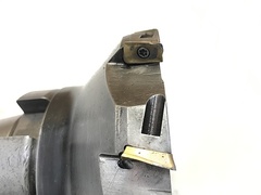 サンドビック フェイスミル 880-220372R3003