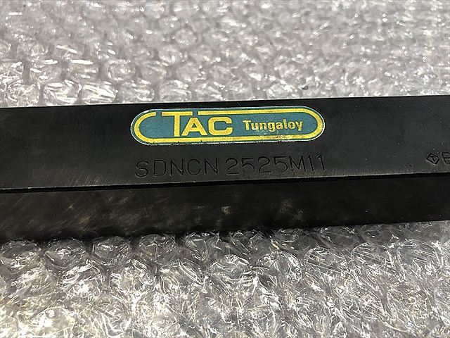 タンガロイ バイトホルダー SDNCN2525M11