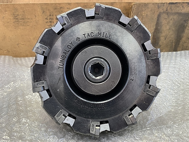 タンガロイ フェイスミル TGN4206R