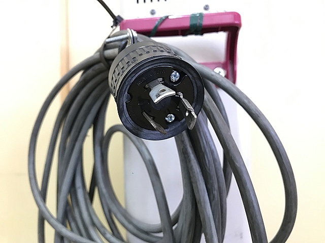 ダイキン工業 遠赤外線ヒーター ERK15MV