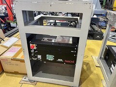 不二越 ロボット MZ04