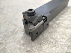 住友電工(イゲタロイ) バイトホルダー BNGGR2525