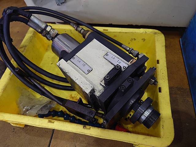 宇都宮製作所 NC工具研削盤 TGR-200