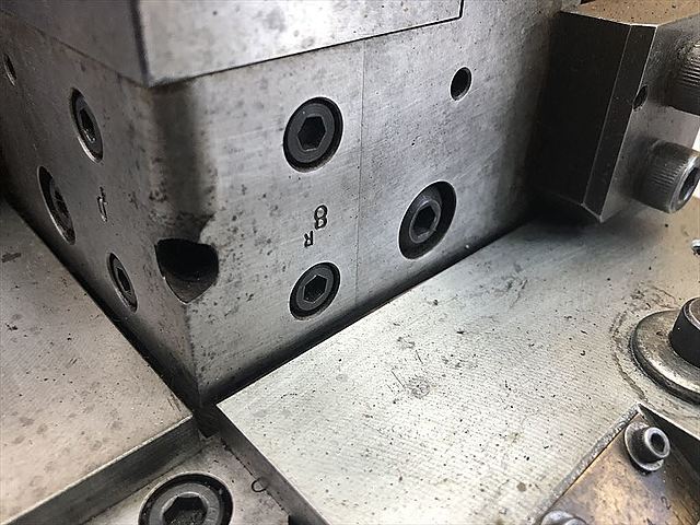 富士機工 セットプレス金型