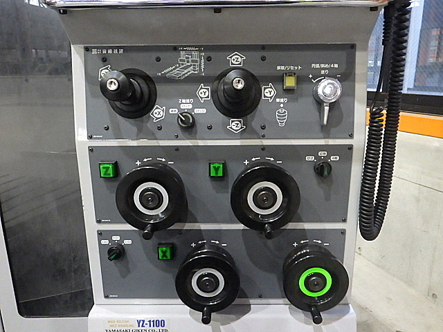 山崎技研 門型NCフライス YZ-1121