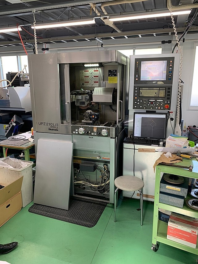 岡本工作 NC超精密小型成型研削盤 UPZ210LiⅡ
