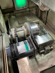 岡本工作 NC超精密小型成型研削盤 UPZ210LiⅡ