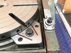 日研 万能割出傾斜円テーブル NST-300