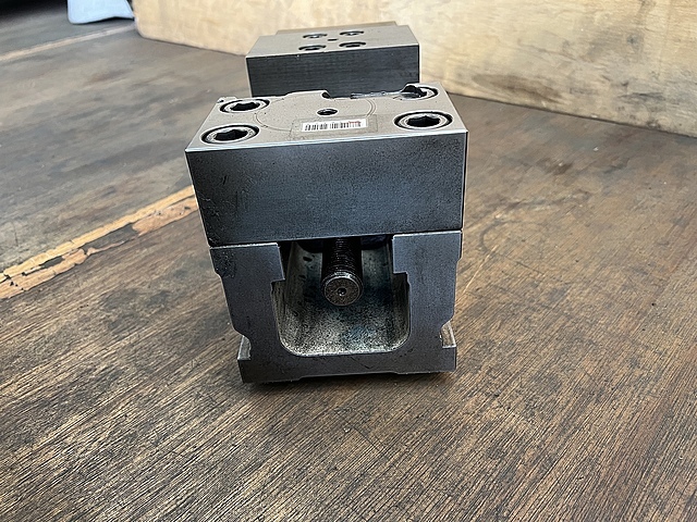 津田駒 マシンバイス VNA-1220
