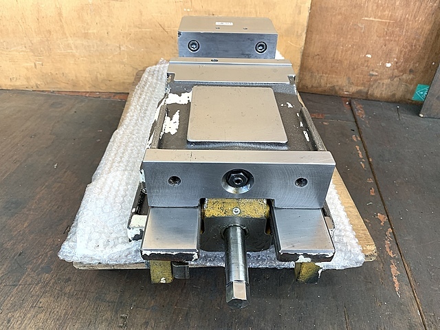 津田駒 マシンバイス VF-175