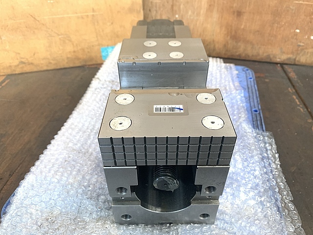 津田駒 精密マシンバイス VP-125
