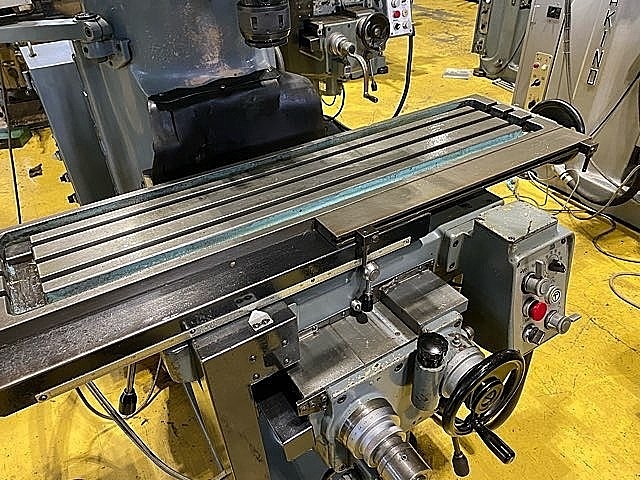 牧野フライス製作所 ラム型フライス KVJP-55