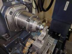 牧野フライス製作所 NC工具研削盤 CNS3