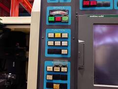 牧野フライス製作所 NC工具研削盤 CNS3