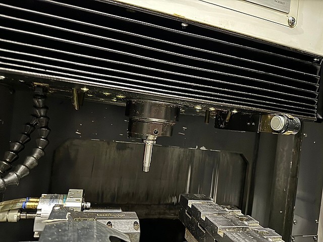 碌々産業 立型マシニングセンター NANO-21