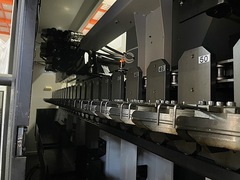 牧野フライス製作所 立型マシニングセンター V77