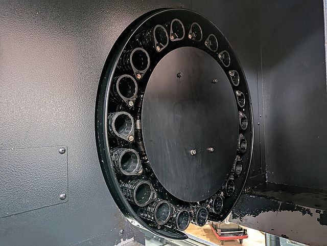 OKK 立型マシニングセンター VC51