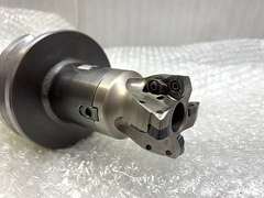 三菱マテリアル フェイスミル AJX12R05004B