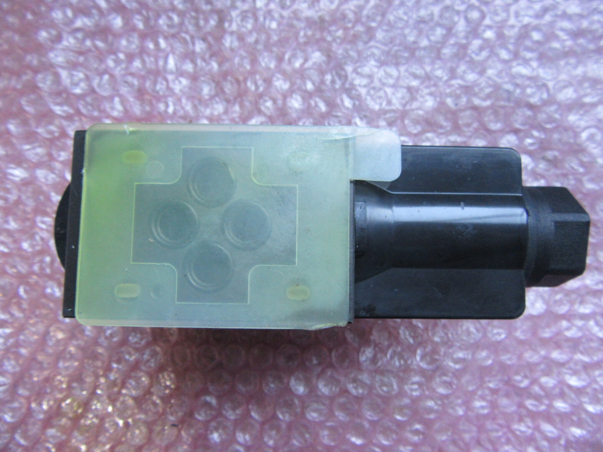 油研工業/YUKEN KOGYO 電磁切替弁 DSG-01-2B2-A100-70